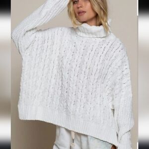 POL White  Cable Knit Oversized Sweater Size L